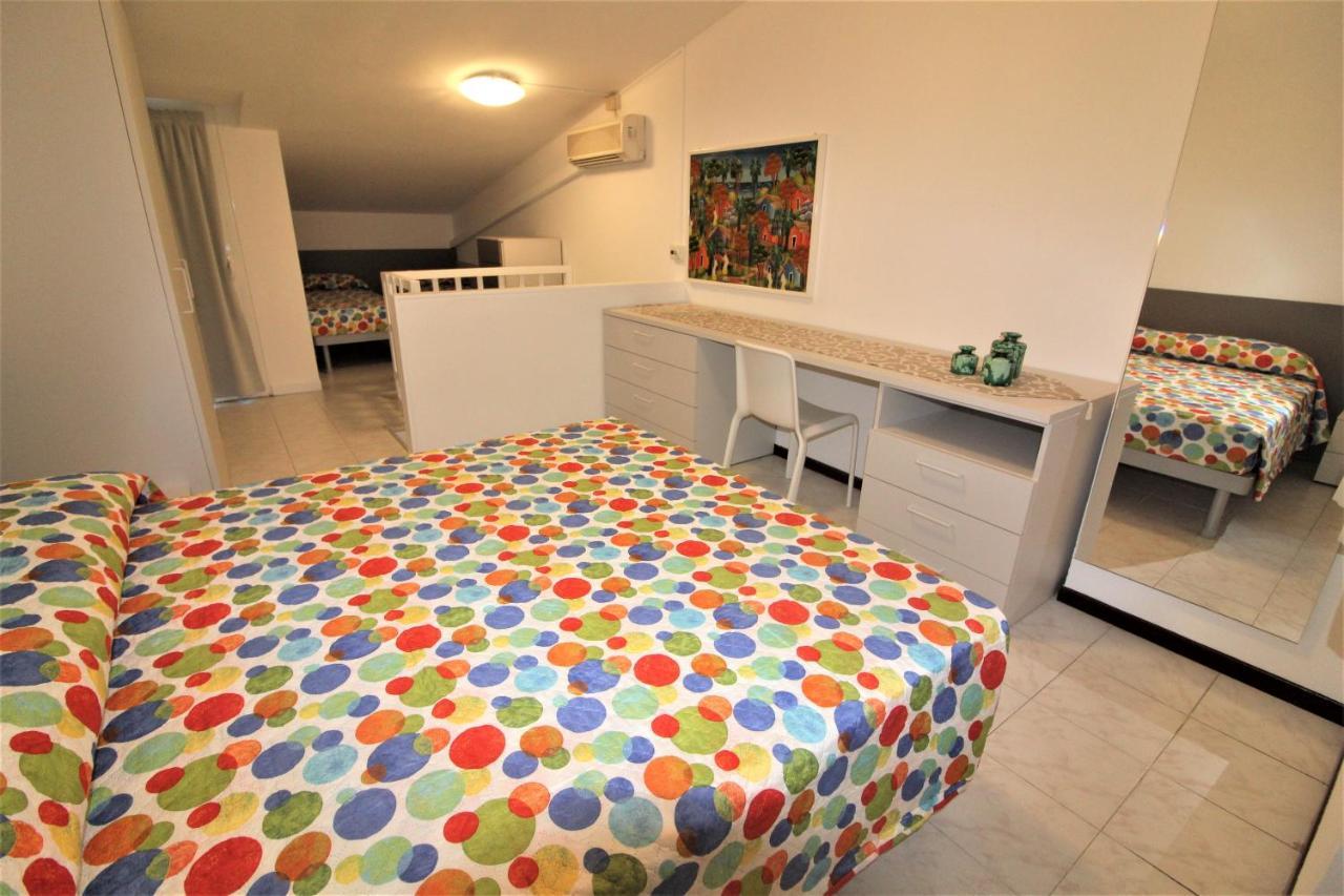 Residence Isvico Lignano Sabbiadoro Kültér fotó